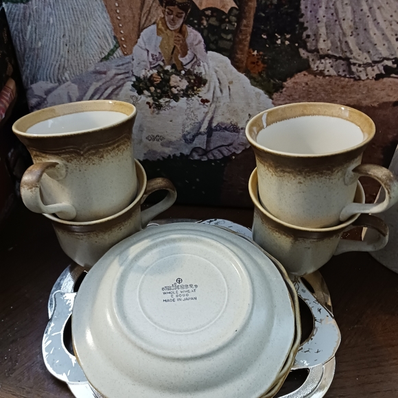80's Mikasa WHOLE WHEAT Cream Center Brown Edge Stoneware Cups&Saucers Set 4. - Picture 3 of 16